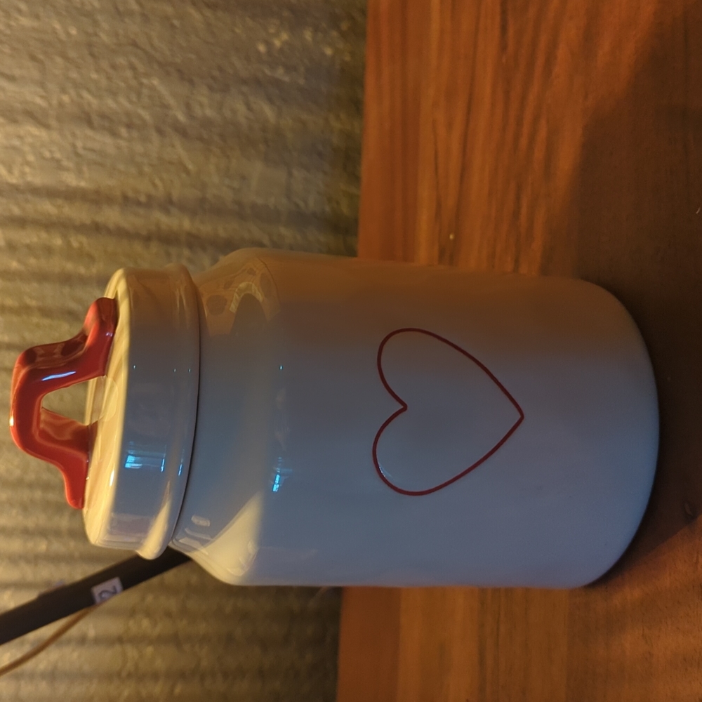 Rae Dunn medium heart canister